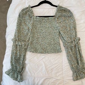 Wild Fable Smocked ToP